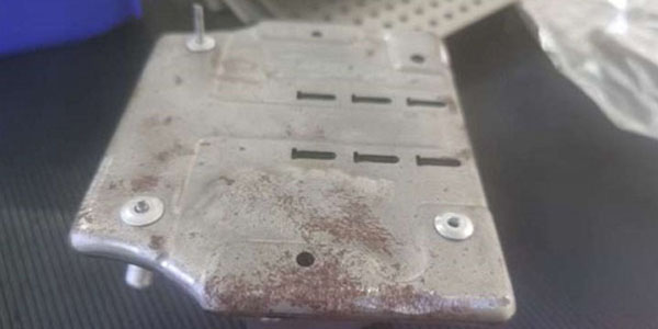 鉚釘怎么取出來(lái)？這個(gè)方法太直接了